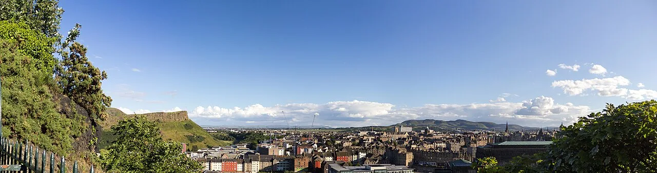 Panorama of Edinburgh Old Town and the castle