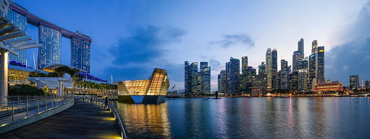 Marina Bay Sands and Singapore skyline at dusk