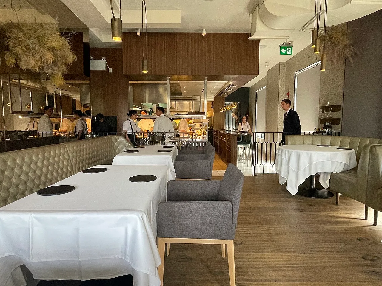 Main dining room of Alo, Toronto