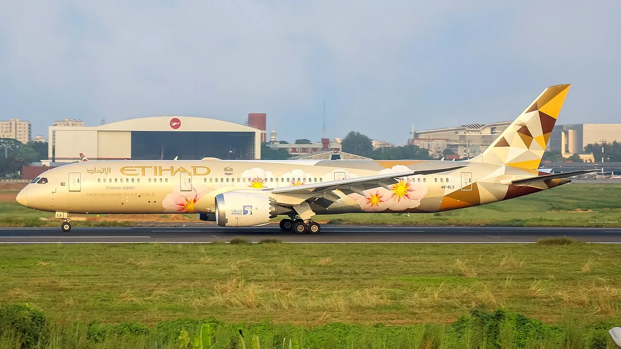 Etihad Airways Boeing 787-9 Dreamliner aircraft.