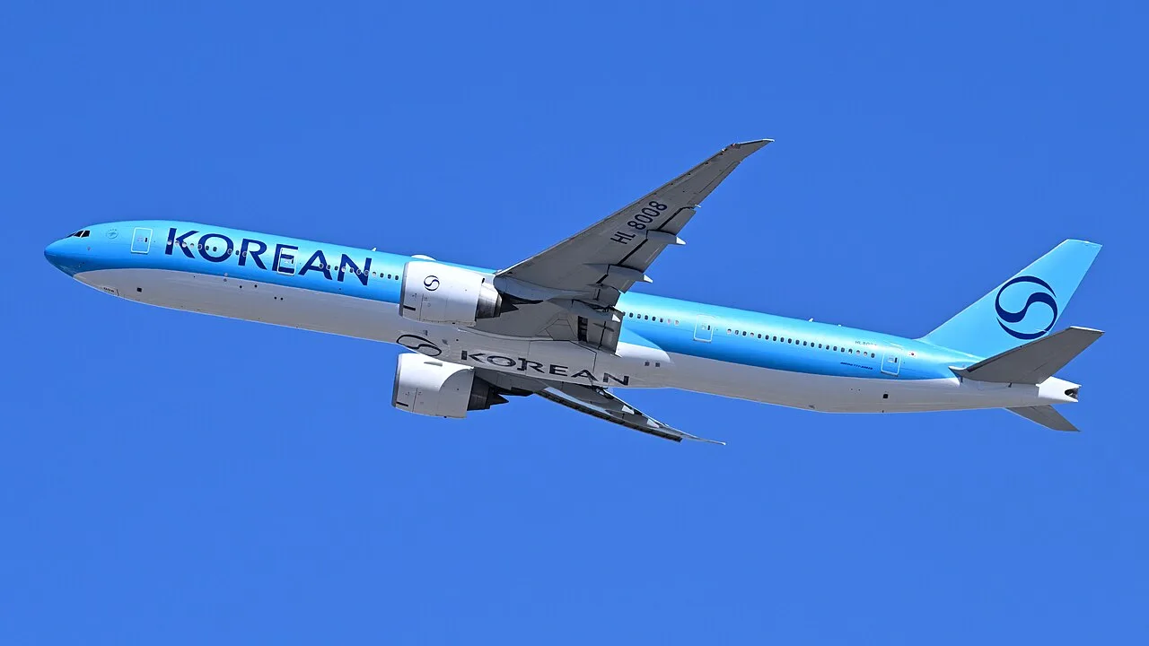 Korean Air Boeing 777-300ER aircraft departing Boston.