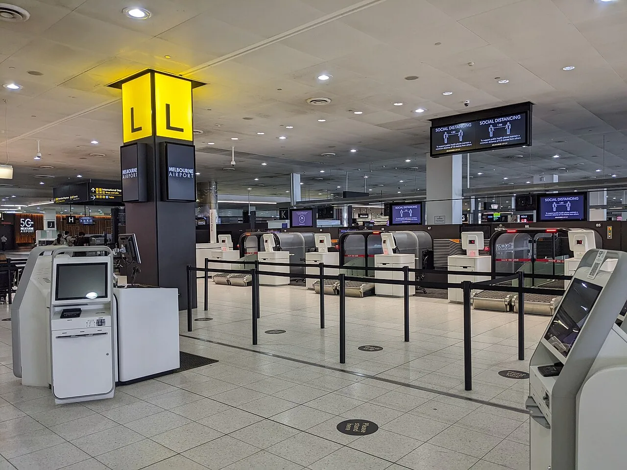 Melbourne Tullamarine Airport international terminal.