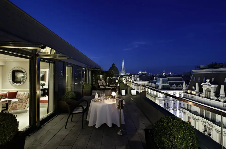 Hotel Sacher Wien on Philharmonikerstrasse