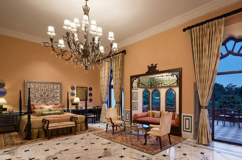 Rambagh Palace Jaipur gardens and facade