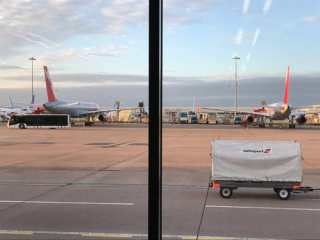 Manchester Airport — one of the UK hubs with signed Uber and Bolt pick-up zones in terminal car parks.