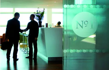 Premium hot buffet dishes and self-serve dining at No1 Lounge London Gatwick North Terminal.